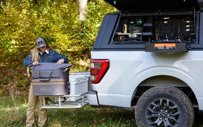 Woodlife Farm Market Hosts the Annual Land Report Gear Review